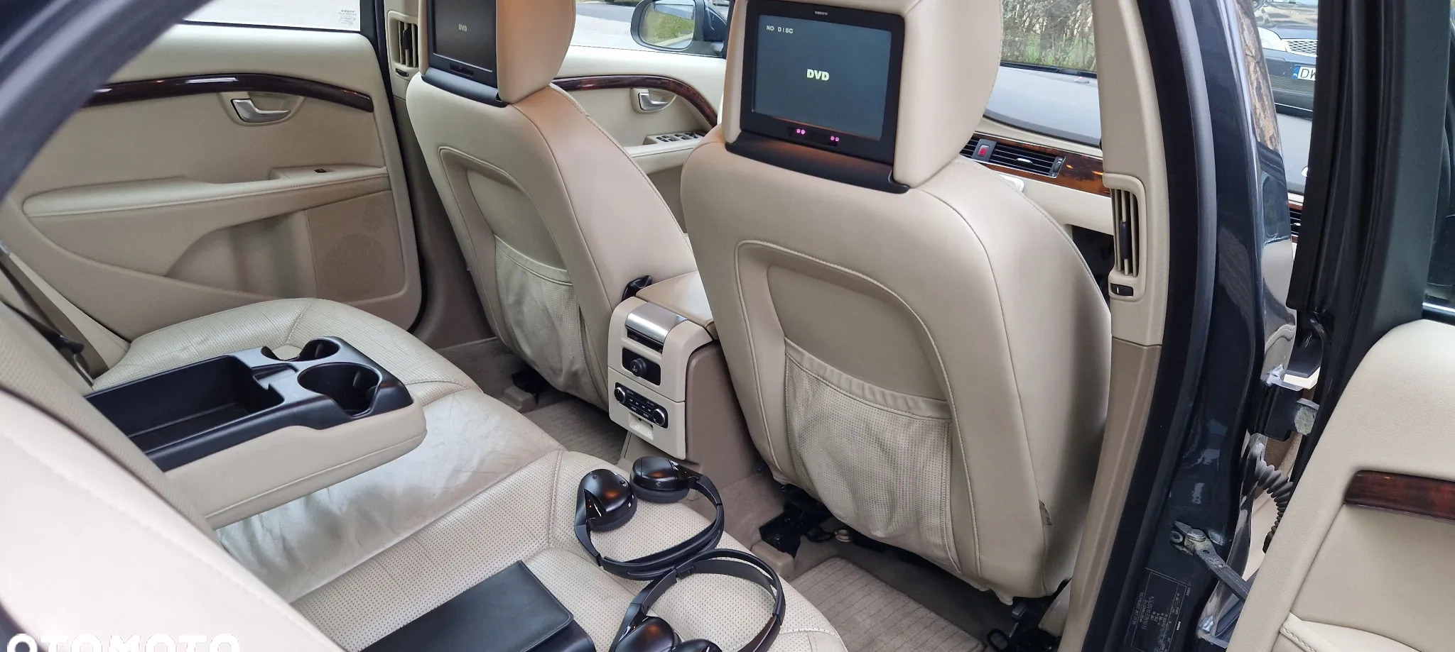 Volvo S80 cena 36900 przebieg: 250822, rok produkcji 2010 z Wrocław małe 277